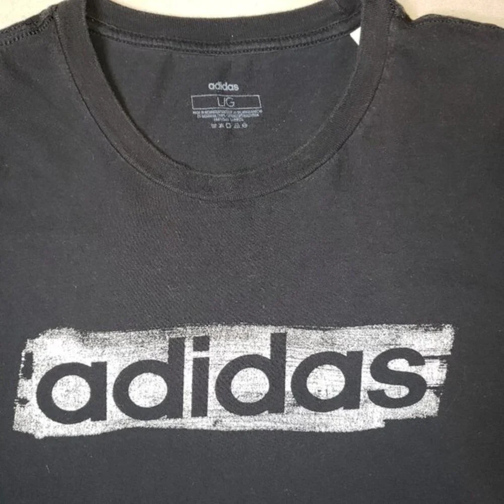 ADIDAS T SHIRT BLACK / WHITE LOGO GRAPHIC T SIZE LARGE